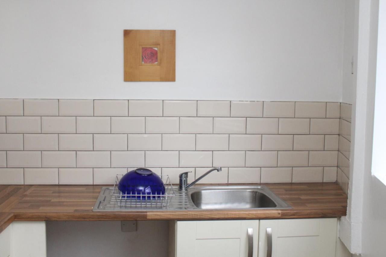 Morning Star Home Liverpool Bagian luar foto