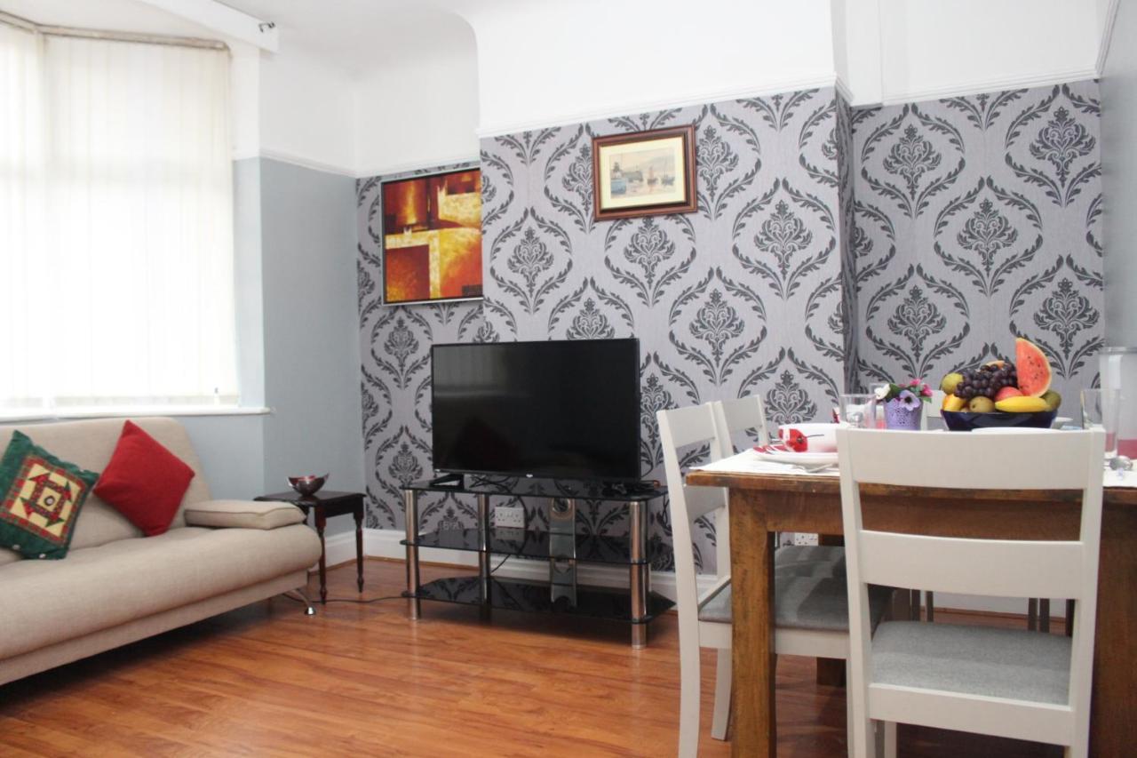 Morning Star Home Liverpool Bagian luar foto