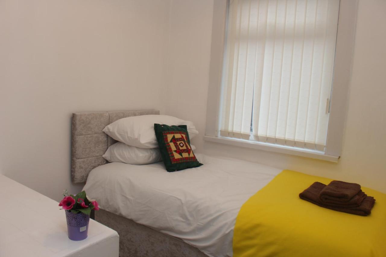 Morning Star Home Liverpool Bagian luar foto